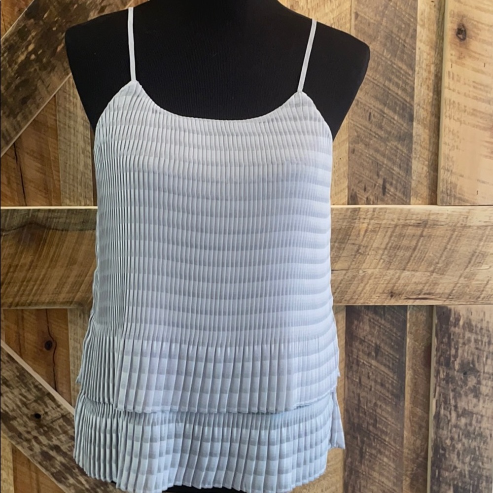 Gorgeous Gray Banana Republic top